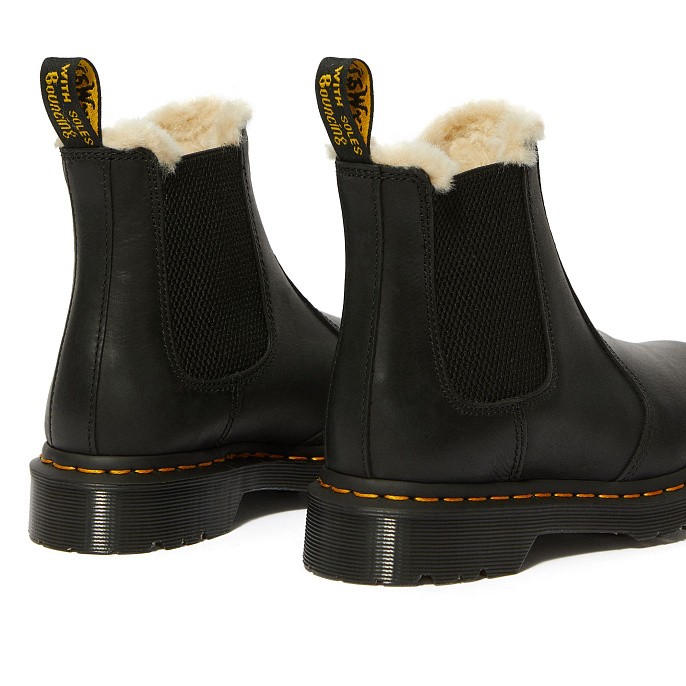 Ботинки унисекс Dr. Martens 2976 Leonore Fur Lined