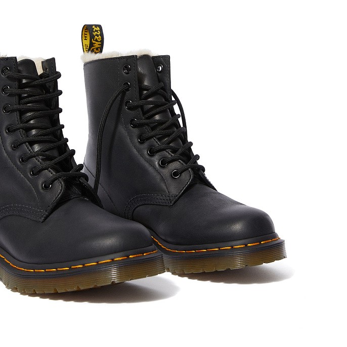 Ботинки женские зимние Dr. Martens 1460 Serena Fur Lined Women