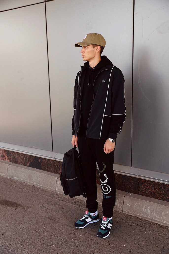 Куртка Fred Perry Piped Shell Jacket