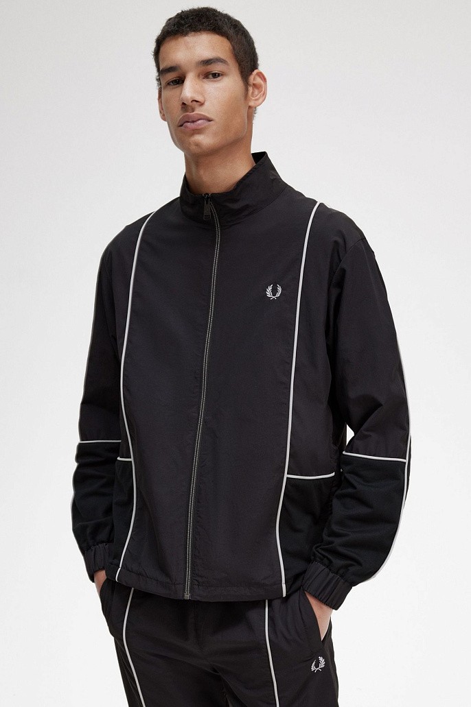 Куртка Fred Perry Piped Shell Jacket